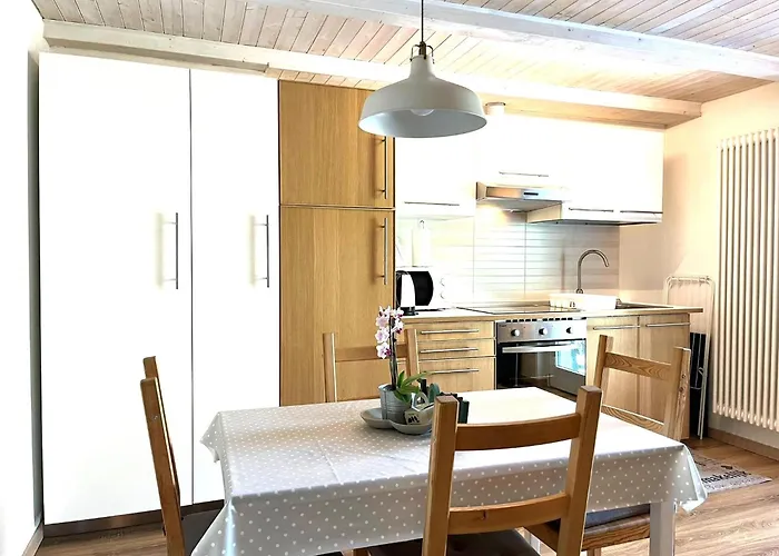 Maison Angela - & Me Apartment