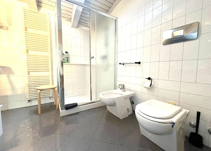 Maison Angela - & Me *